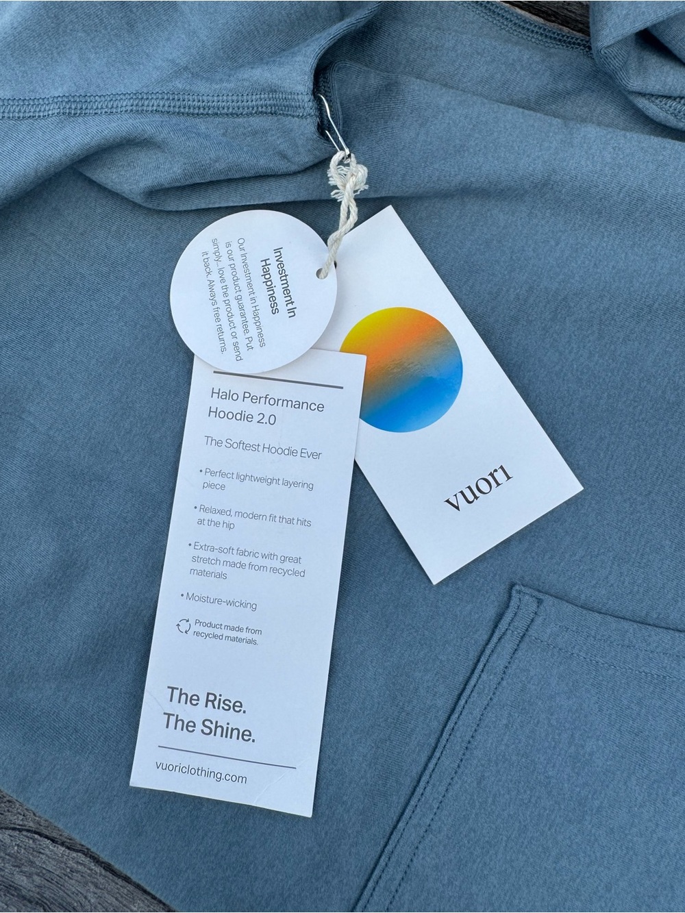 Vuori Halo Performance Hoodie 2.0 Smoke Blue Heather XL NWT - Picture 3 of 9